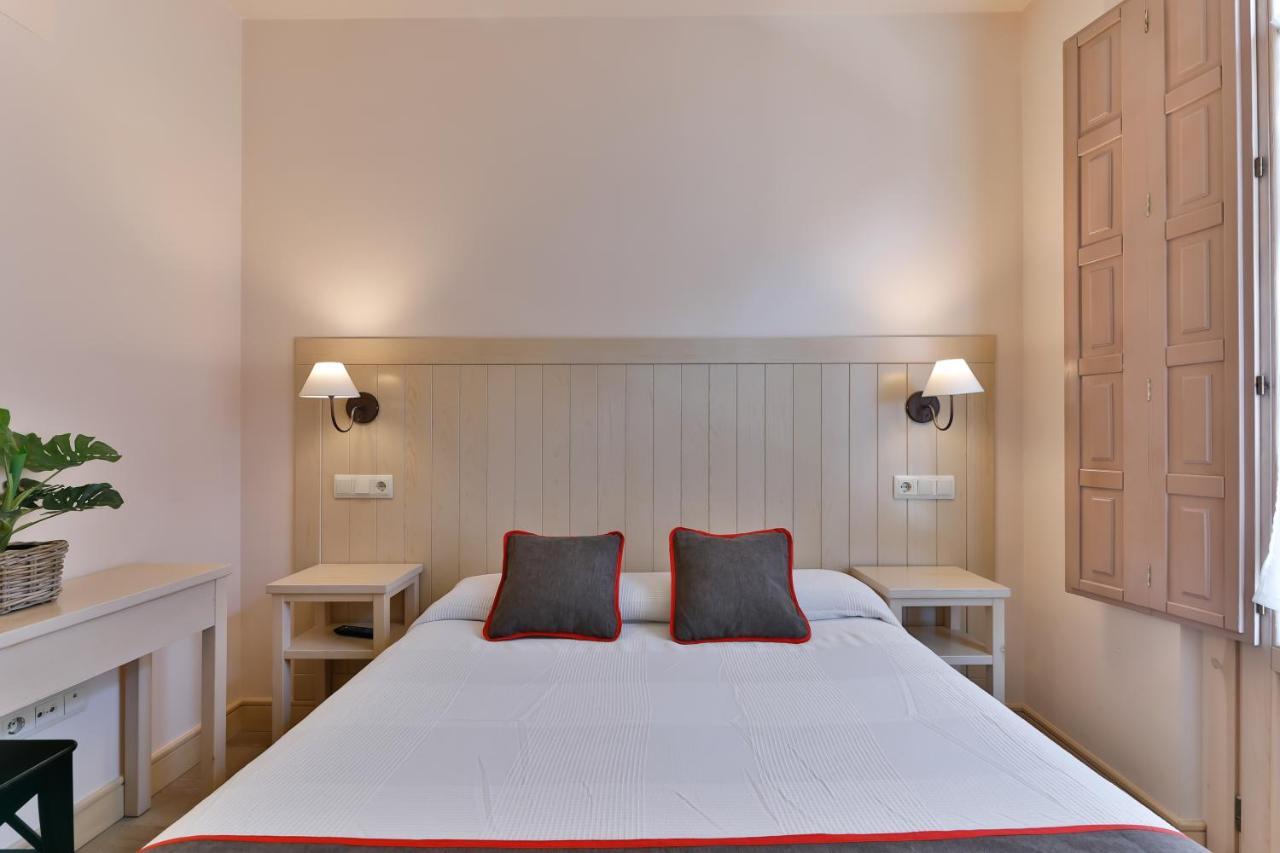 Hostal La Chata By Vivere Stays San Ildefonso Exterior photo